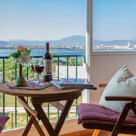 Top Floor Gulf View Apartment Olbia Eksteriør billede